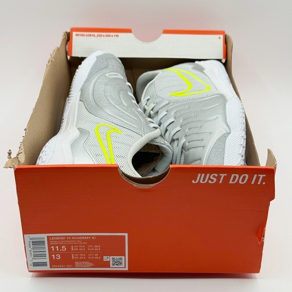 Nike Tiempo Legend 10 Academy IC Soccer Shoes Size 11 Men Metallic Silver DV4341 - Picture 3 of 11